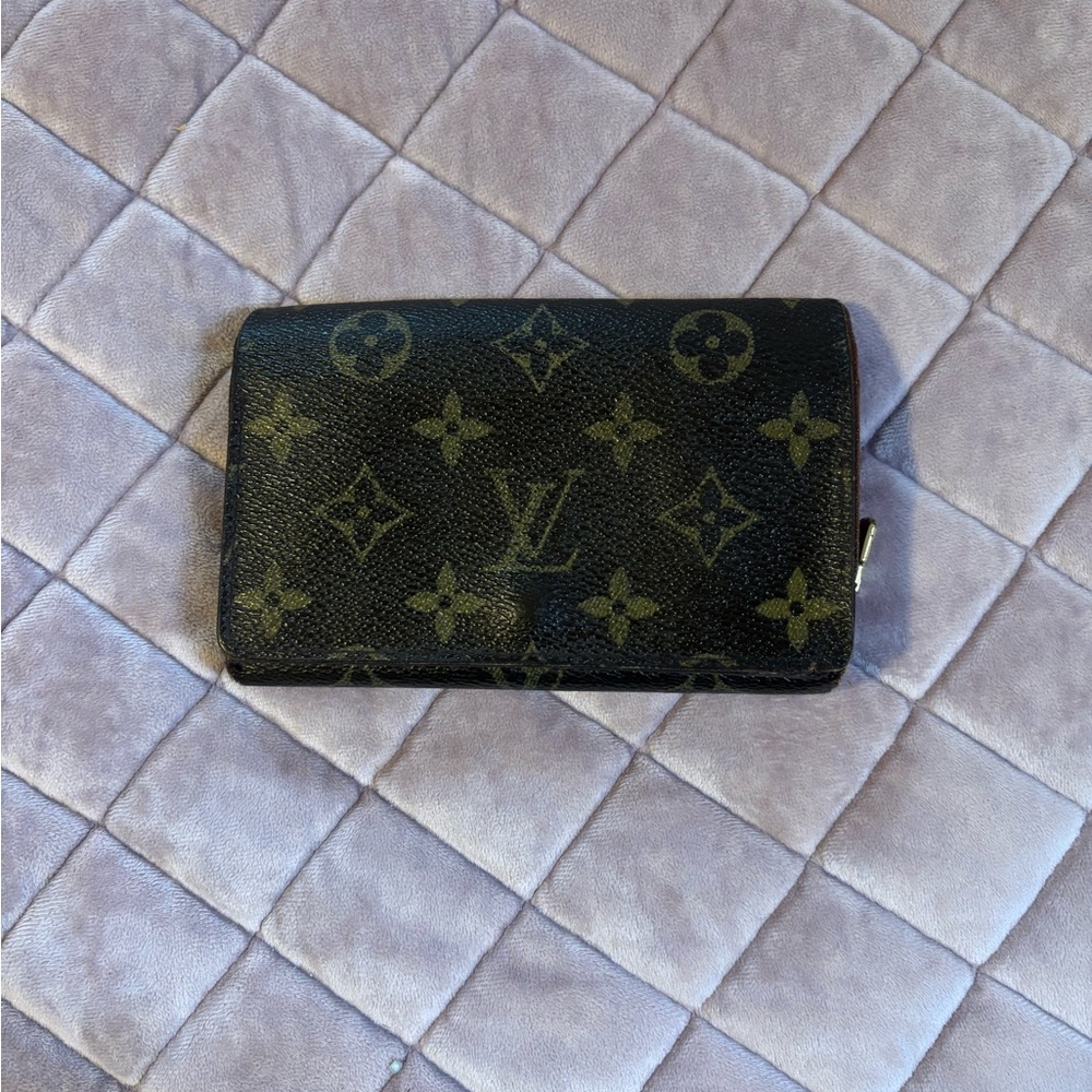 Louis Vuitton Black and Gold Monogram Wallet